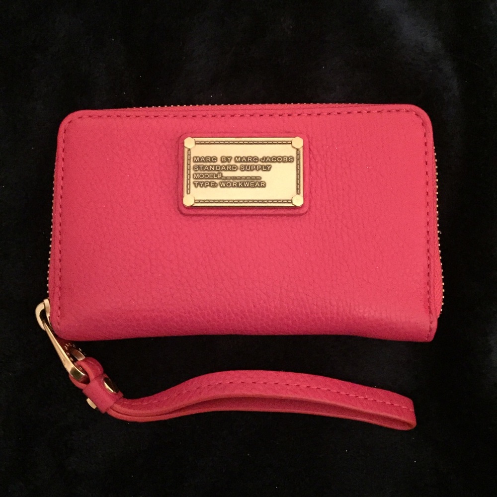 Marc Jacobs Wristlet